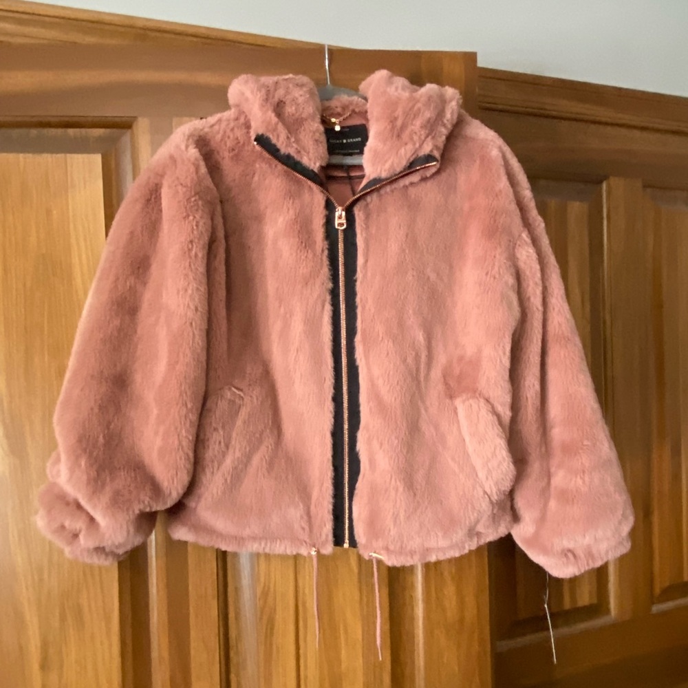 NWT Lucky Brand Blush Pink Faux Fur Jacket. Medium